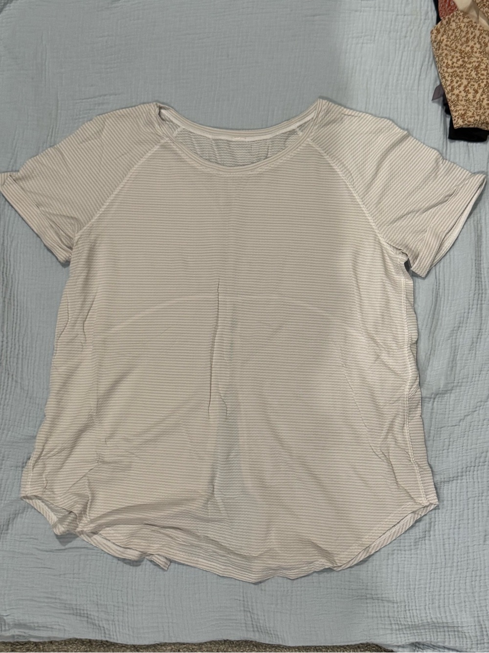 Everyday Short Sleeve Tee in Light Pink - Women Tops